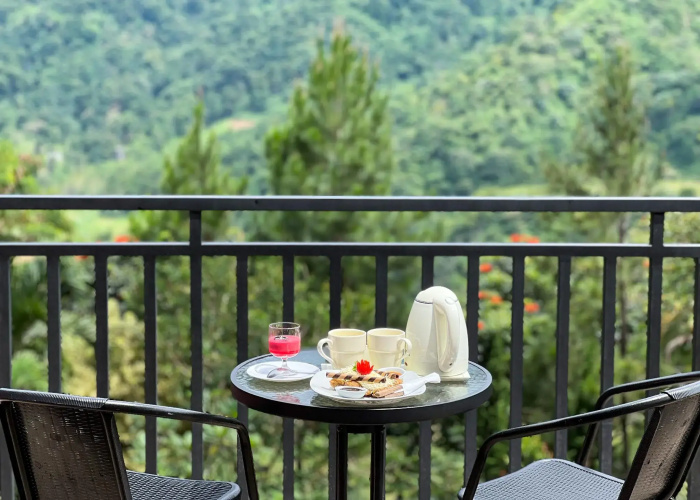 EdensoR Hills Villa, Resort & Café Sharia