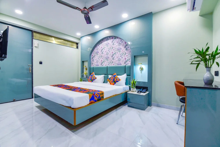 FabHotel Shubh Hari