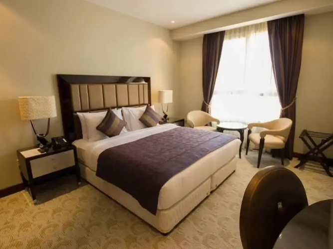 Premium Strato Hotel