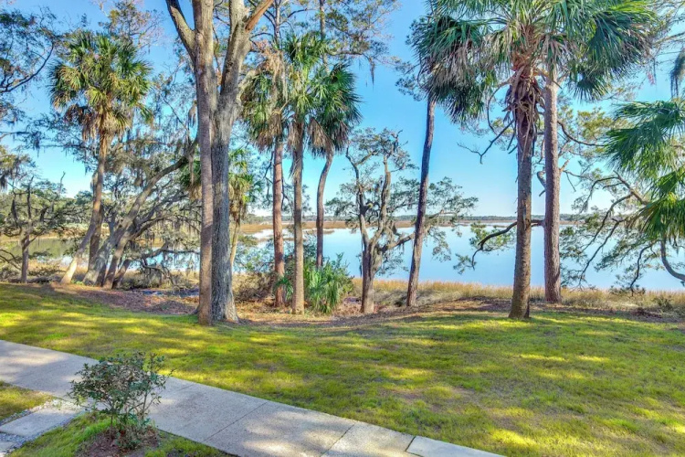 Waterfront Home on Dataw Island: Golf & Amenities!