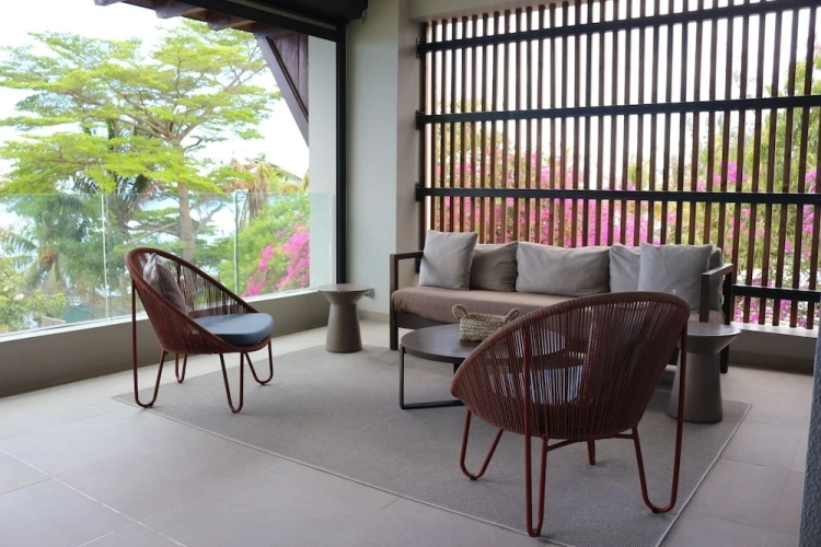 3 Bedrooms Family Apartment with balcony and beachfront