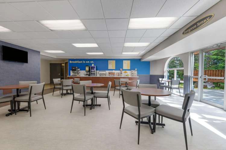 Days Inn by Wyndham Thunder Bay North photo 17