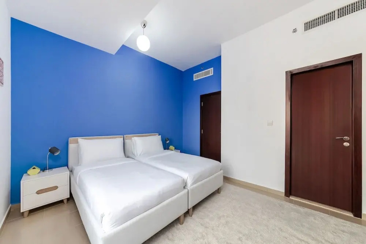 Panoramic Spacious City View 2BR Escape