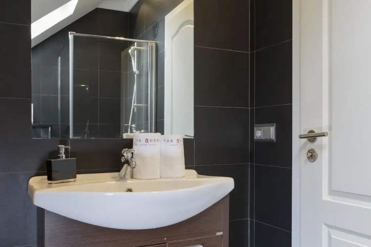 1 Bedroom Standard Duplex room
