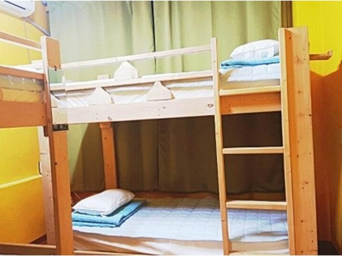 Bed in Dorm