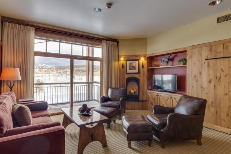 1 Bedroom Suite