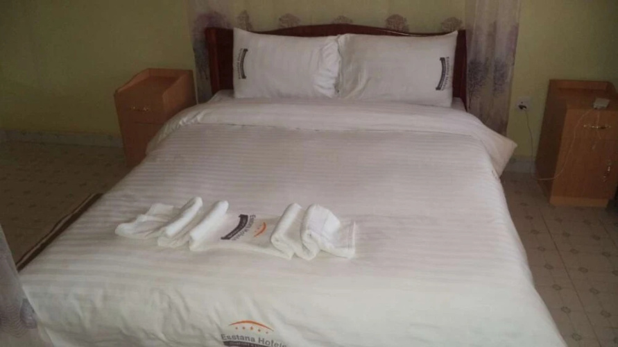 Esstana Hotel