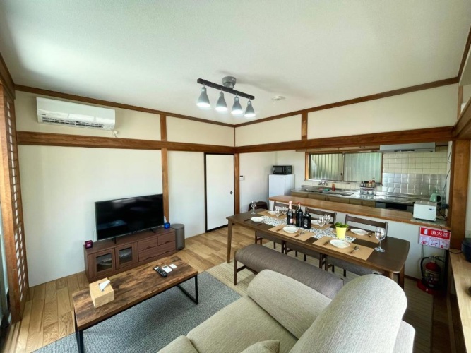 2 Bedrooms Cottage