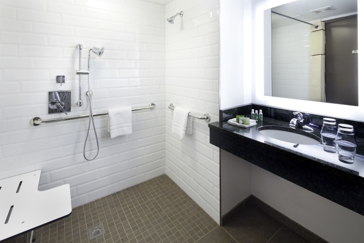 Cambria Hotel Chicago Loop - Theatre District photo 11
