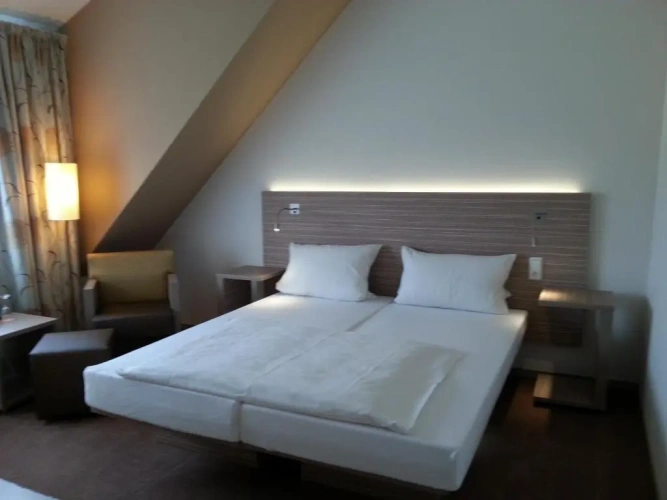 Standard Single room with courtyard view