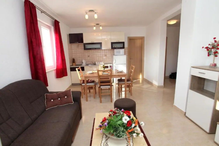 Apartments Villa Karlo