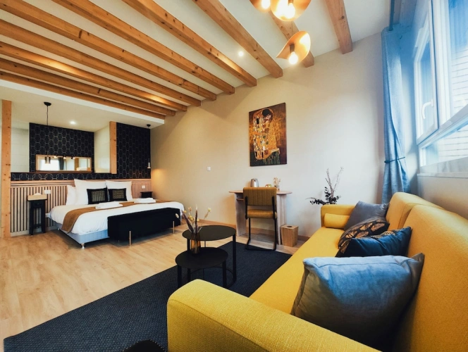 Suite with garden view