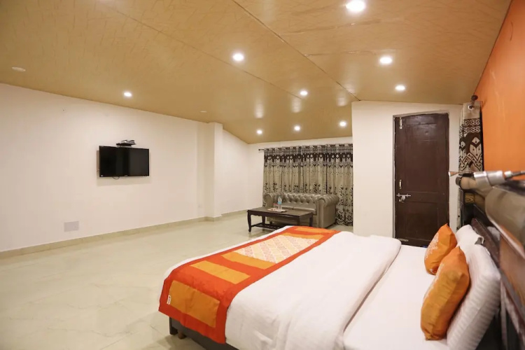 Hotel Satyam International