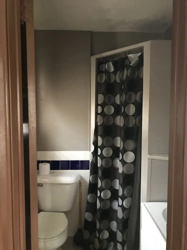 Economy Quadruple room with courtyard view