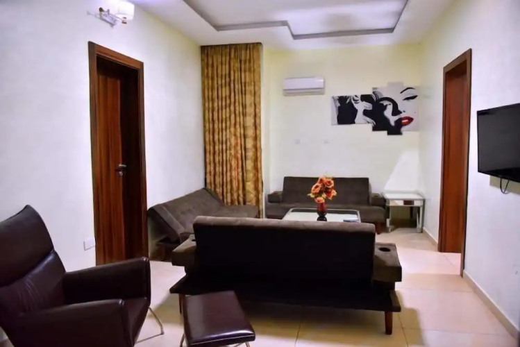 Delight Apartments Oniru VI