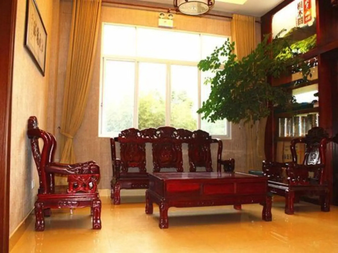 Jiangpao Express Inn