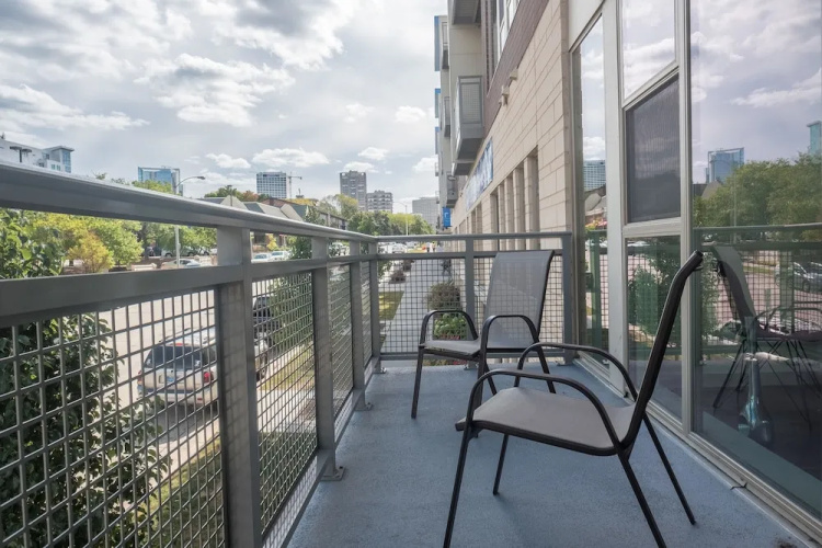Modern Apartments with Parking