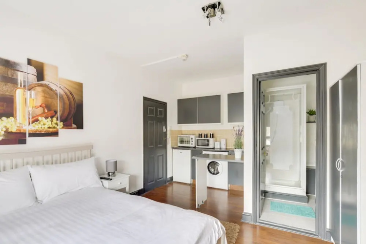 Studio Apartment Central London