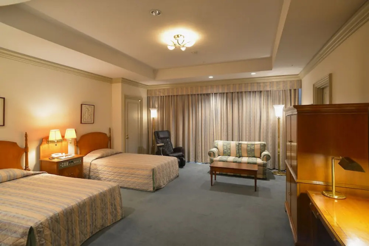 Hotel Marital Sosei Saga