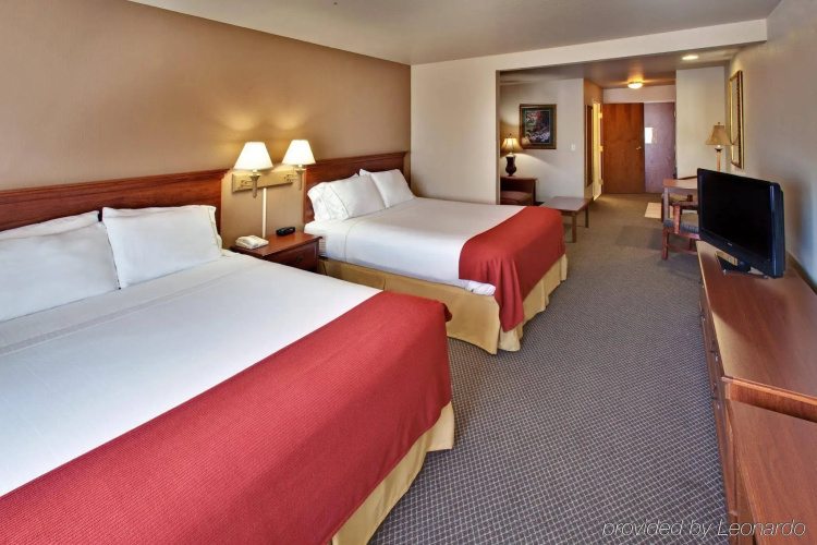Garner Hotel Brookings by IHG