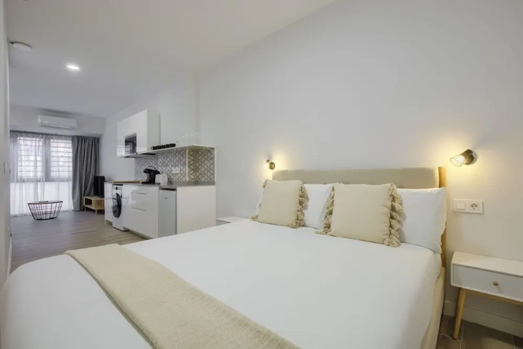Standard Double Basement room