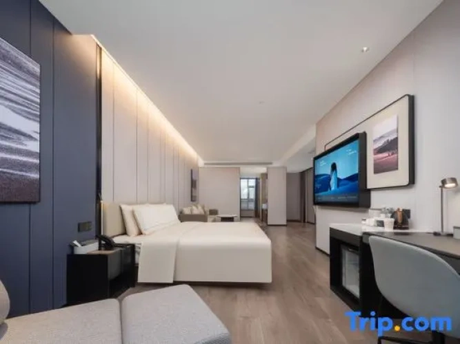 Premier Suite