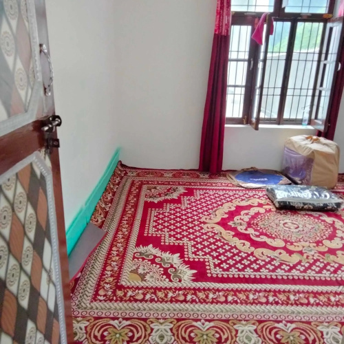 POP 92903 Fareeda Homestay