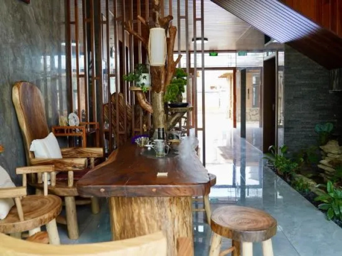 Eshan Huajianyu Inn