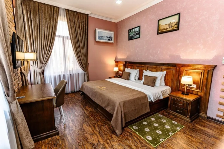 Deluxe Double room