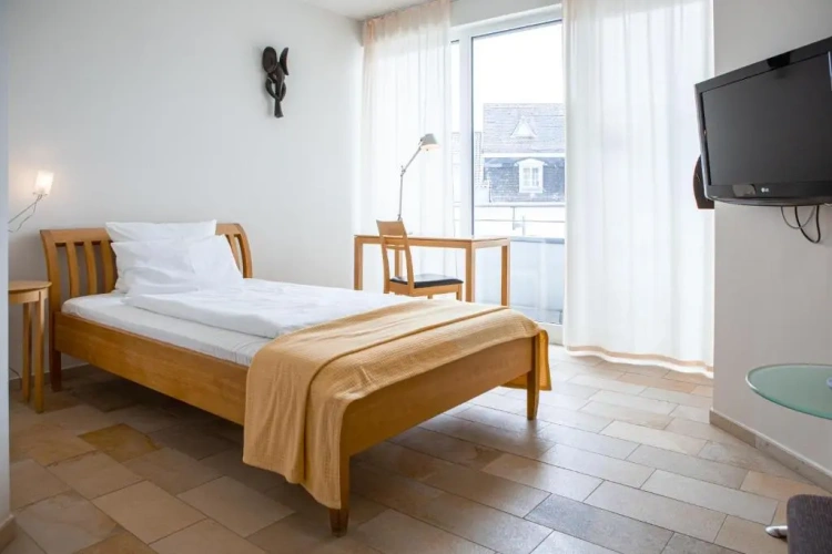 Standard Double room with view