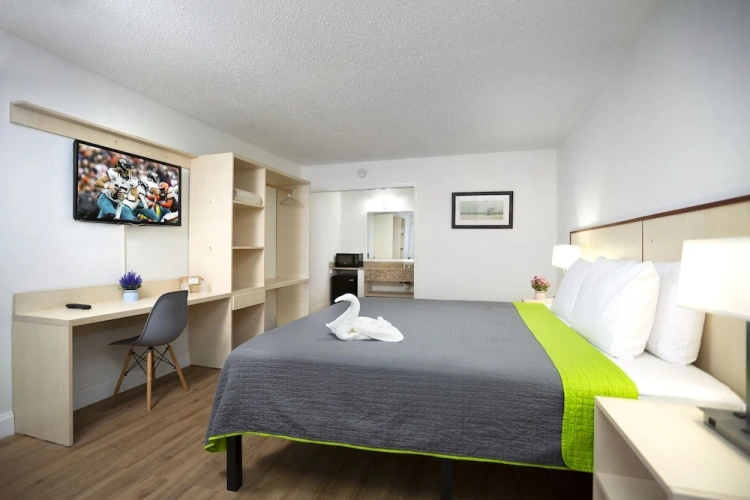 Deluxe Double Suite