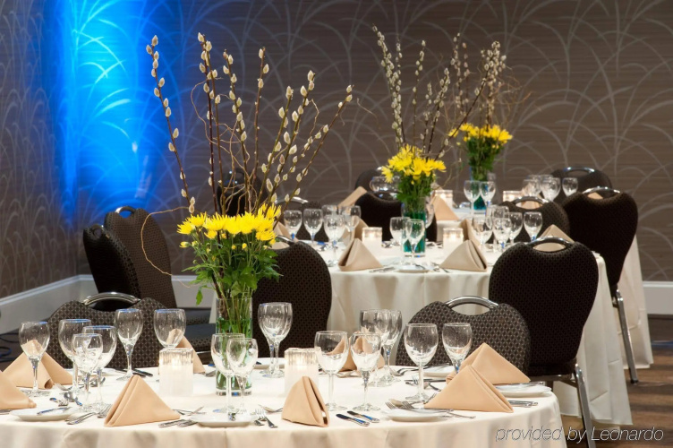 Radisson Blu Vancouver Airport photo 36