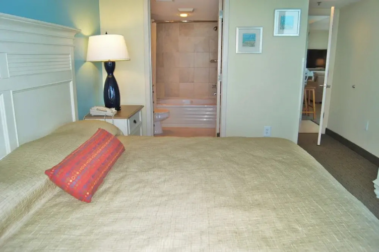 Seaside Resort 1003