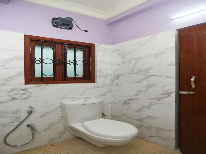 OYO 22042 Executive Guest House