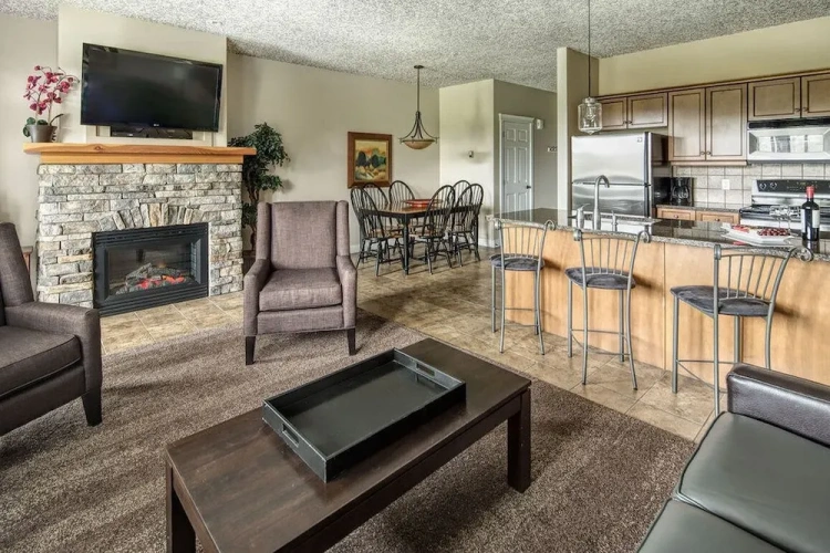 1 Bedroom Standard Suite