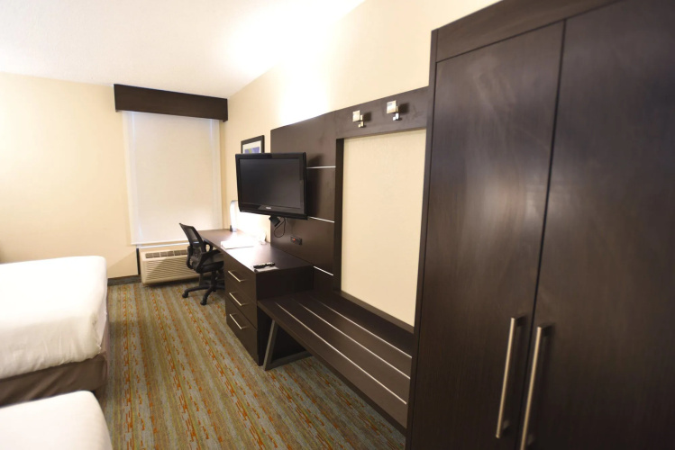 Holiday Inn Express Anderson by IHG