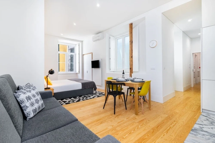 1 Bedroom Apartment