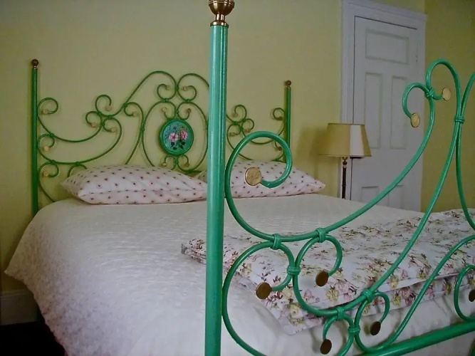Millbrook Country House Bed & Breakfast