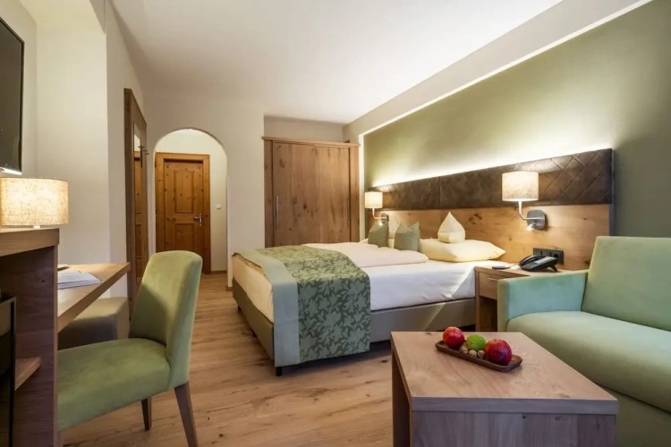 Superior Double room with balcony