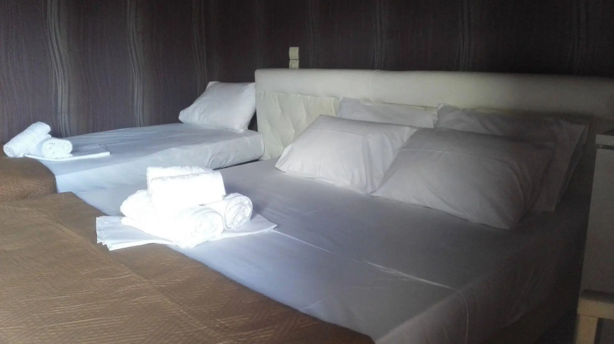 Feevos Hotel