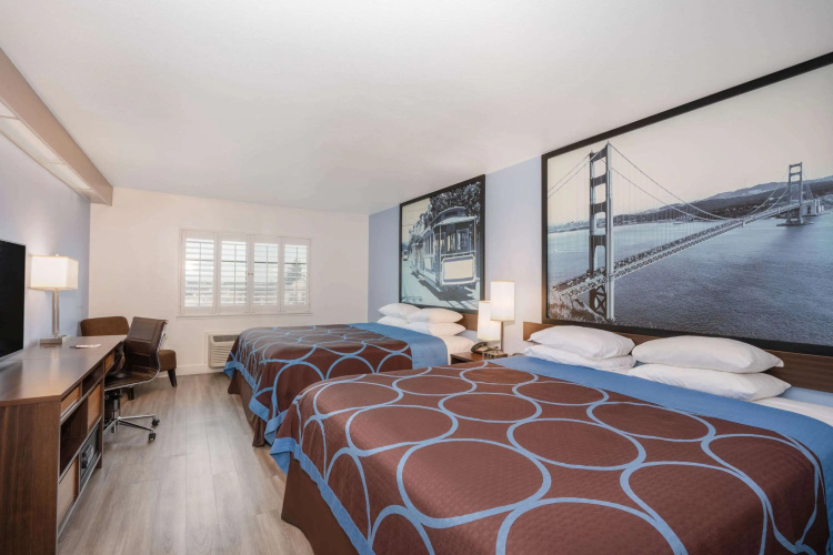 Hotel Skye SFO