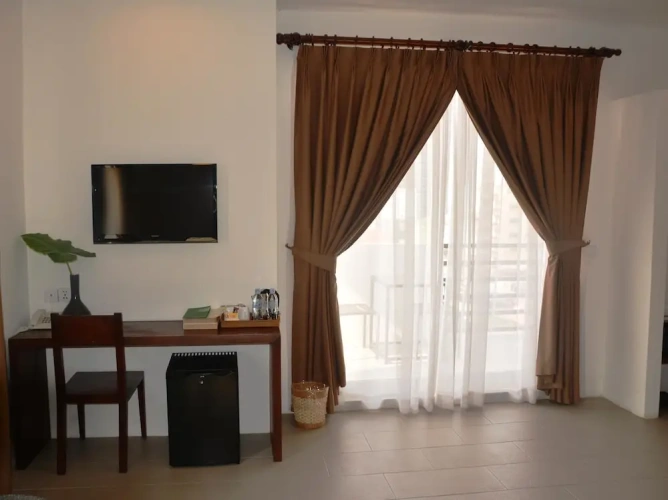 Deluxe Twin room with balcony