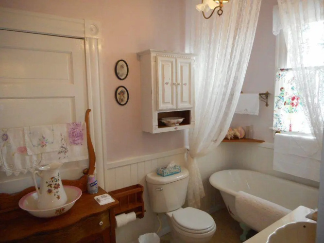 Violet Rose B&B