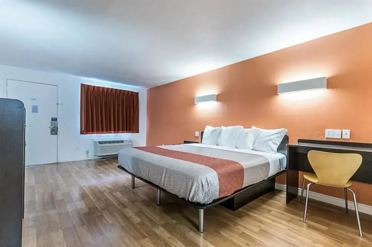 Motel 6 Ferndale WA