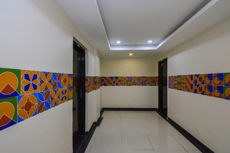 Treebo Trip Mahalaxmi Executive