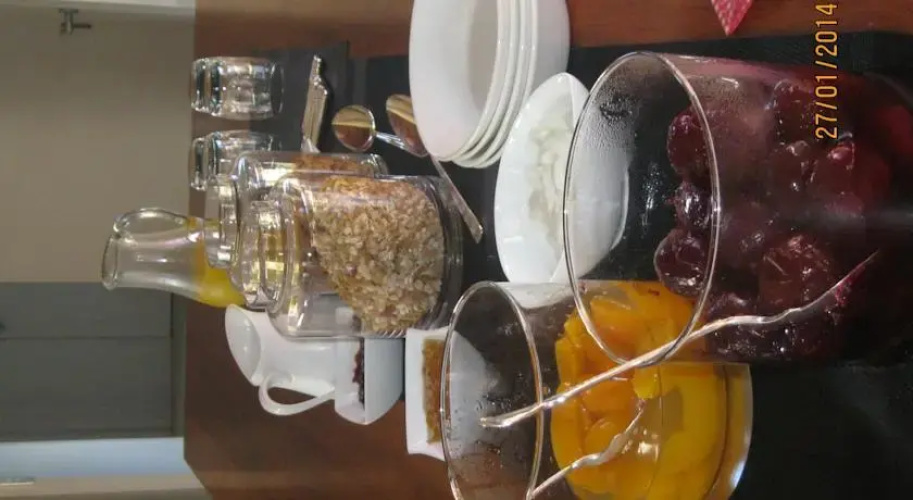 104 on Moore Bed & Breakfast