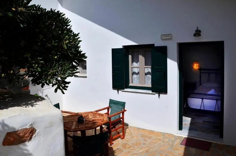 1 Bedroom Basement Apartment