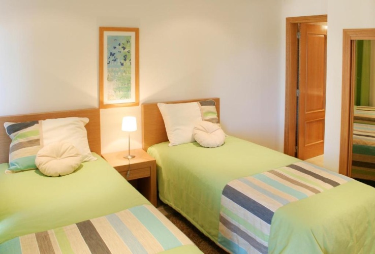 2 Bedrooms Deluxe Apartment