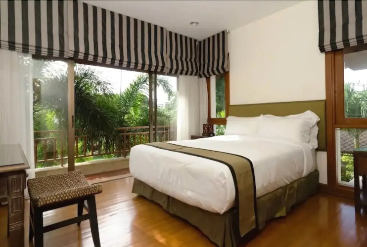 Laguna Golf Villa