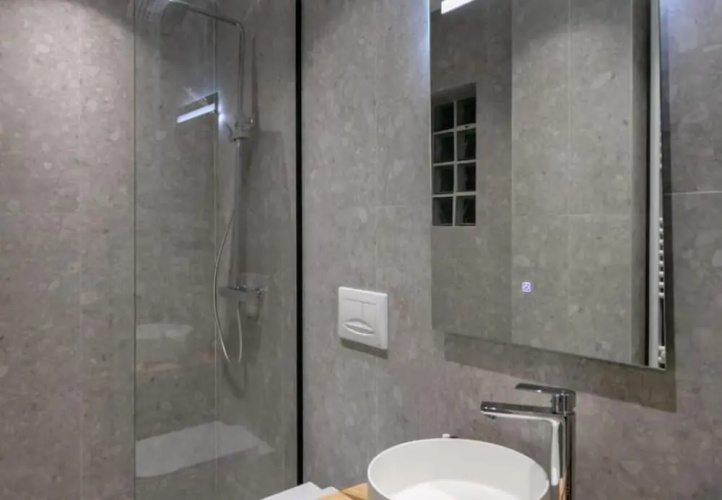 Elegance Boutique Hotel